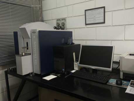 MASS SPECTROMETER